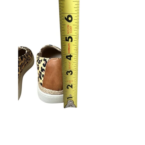 Trotters Accent Shoes Sneakers Leopard Leather Women's Size 9.5 Slip On - Picture 11 of 11